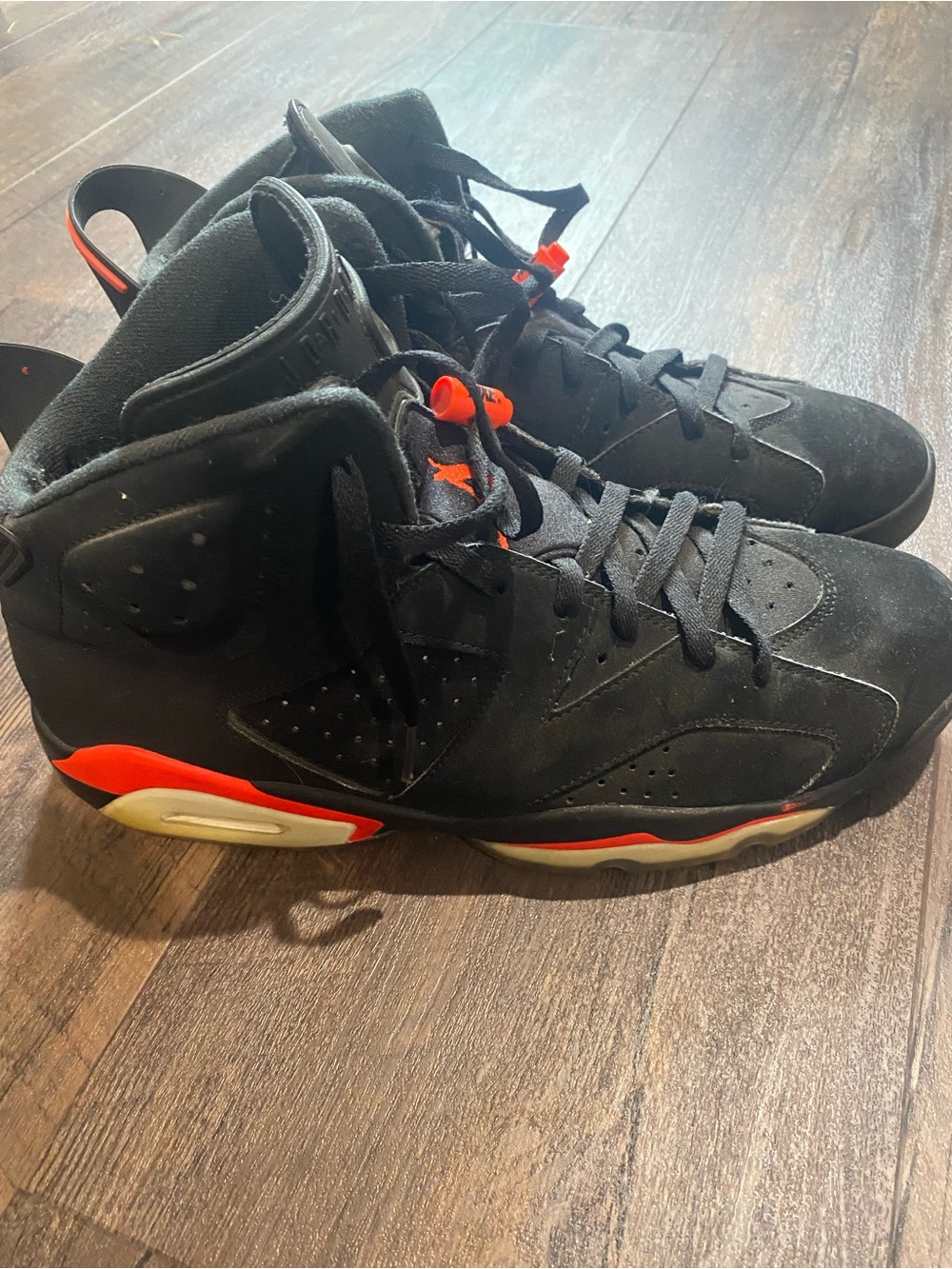 Jordan 6 Retro Black Infrared Men’s Sneakers